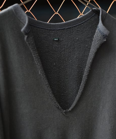 NAM Accordion Worn Neck Sweat