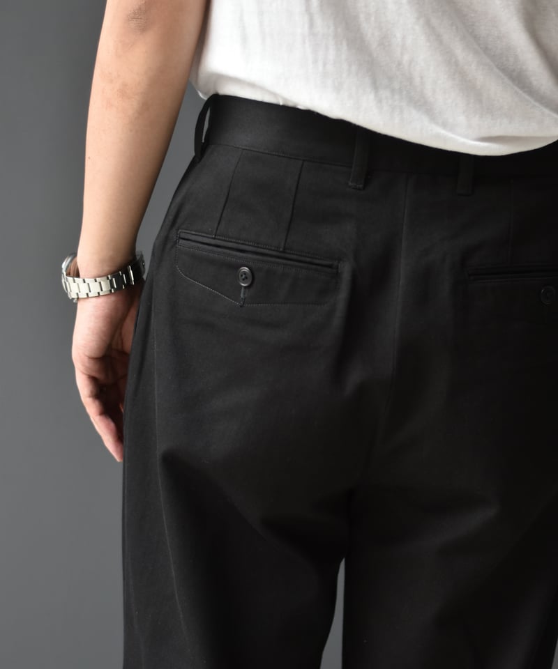 24時間以内発送 新品未使用 ULTERIORヴィンテージツイルタックパンツ 黒 新品未使用】ULTERIORヴィンテージツイルタックパンツ 4 - メルカリ