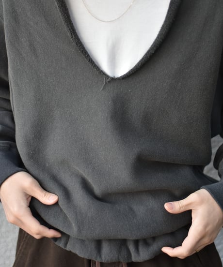 NAM Accordion Worn Neck Sweat