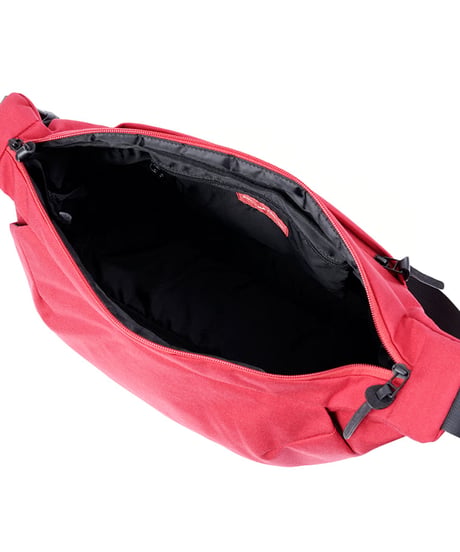 BOKU HA TANOSII MESSENGER BAG