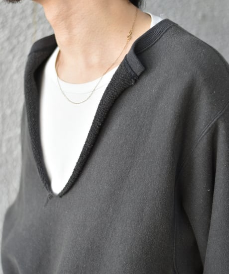 NAM Accordion Worn Neck Sweat