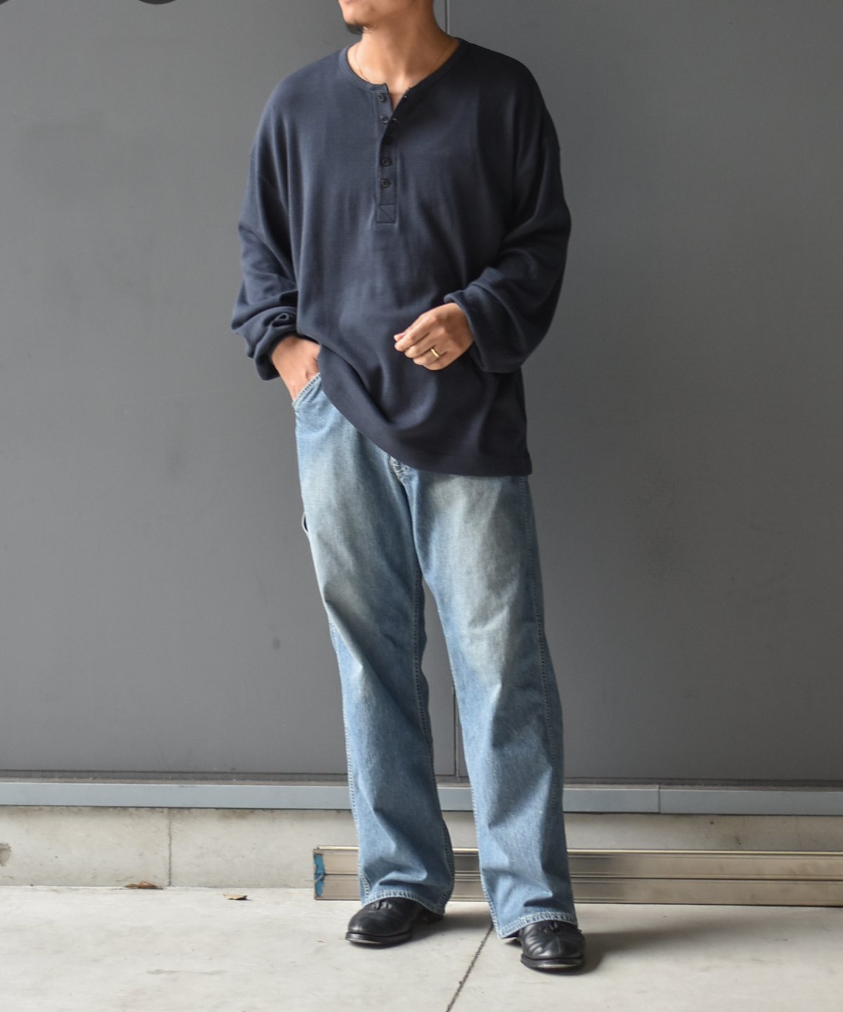 ULTERIOR C/CASH HONEYCOMB HENLEY-NECK TOP | 45