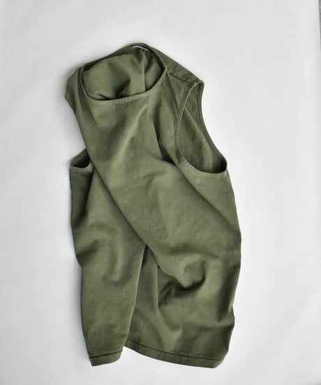 ANDER SLEEVELESS POISON TEE