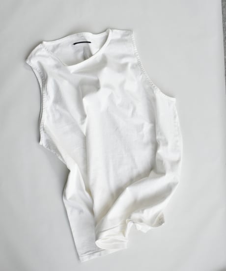 ANDER SLEEVELESS POISON TEE
