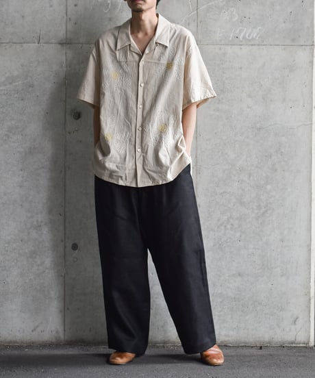 superNova. Aloha shirt - Big flowers embroidery