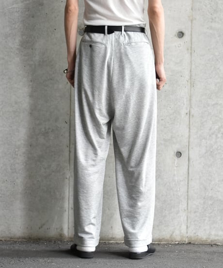 saby TWO TUCK TROUSER - Recycled Fiber Jersey FAB -