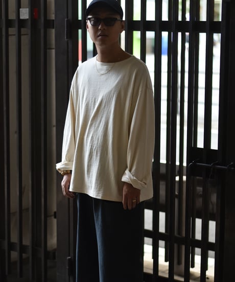 T³D KNITWEAR T-01