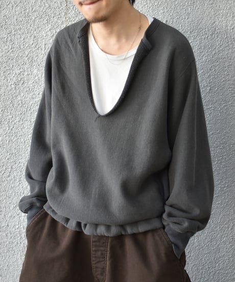 NAM Accordion Worn Neck Sweat