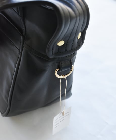 CCU NEW NEWSPAPER BAG M SIZE -COW SKIN