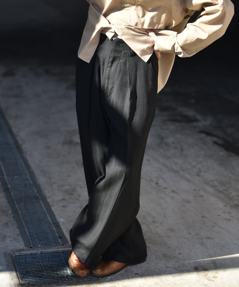 saby JACQUARD LINEN STRIPE TUCK-BAGGY- Bishu Ja