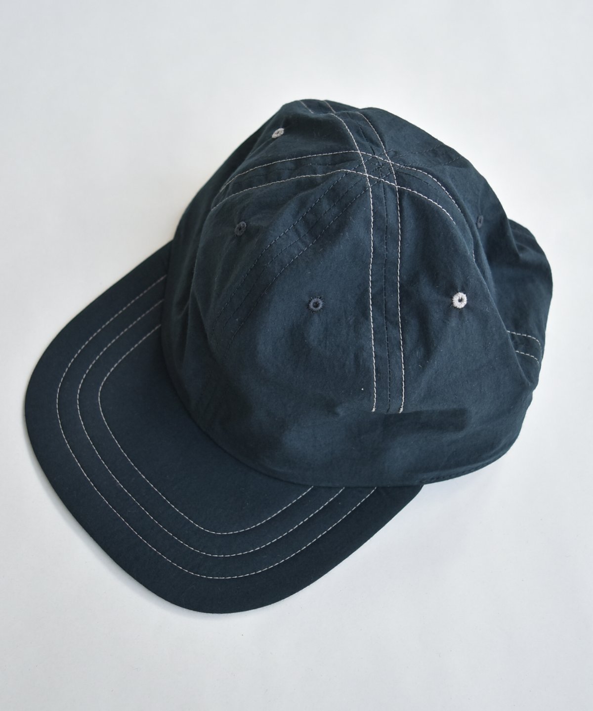 rajabrooke / ラジャブルック 3PANEL EG KAP rajabrooke ラジャブルック 3 PANEL EG CAP キャップ (white