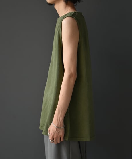 ANDER SLEEVELESS POISON TEE