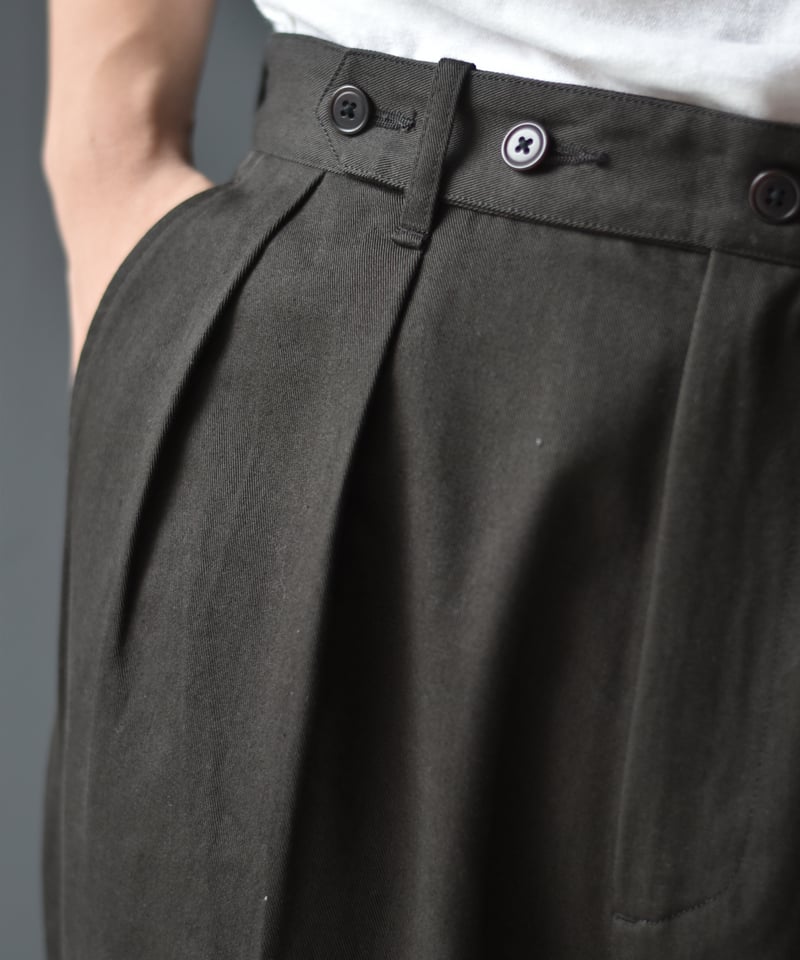 ULTERIOR WASHED VINTAGE TWILL TUCKED PANTS | 4