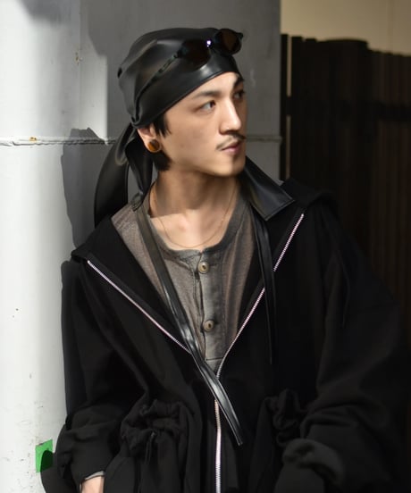 NAM HEAD APRON