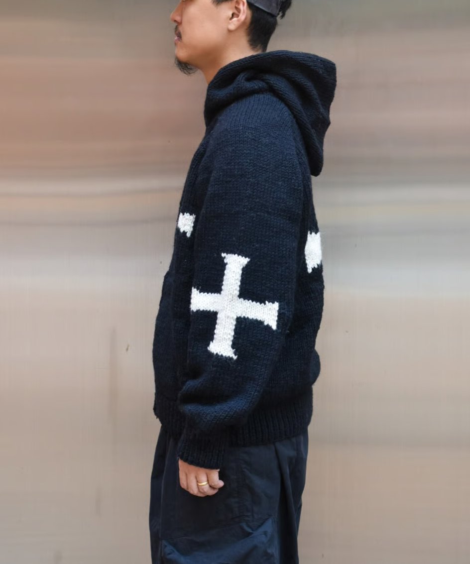 MacMahon Knitting Mlls Hooded Zip Knit-Cross | MacMahon Knitting Mlls Hooded Zip Knit-Cross |