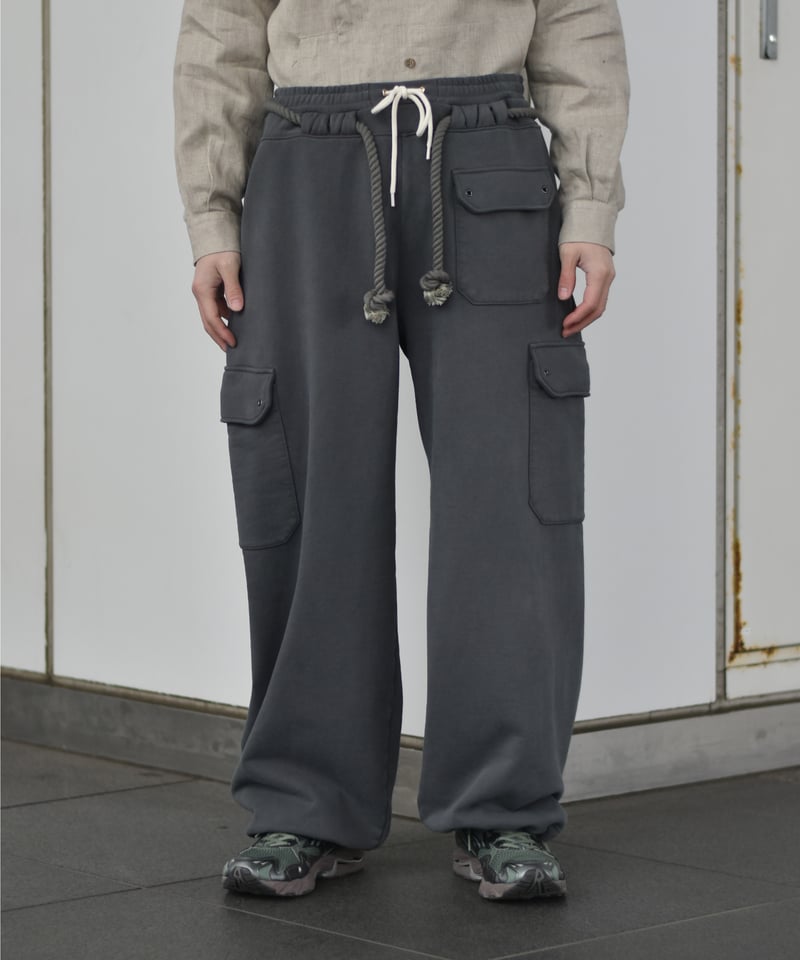 PARANOID Reins Sweat Cargo Pants | 45do PARANOID Reins Sweat Cargo Pants | 45do