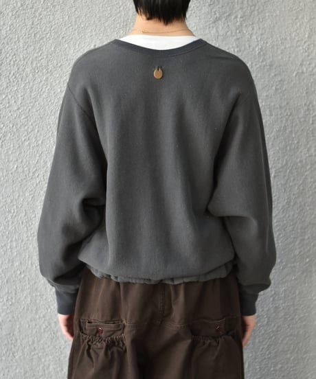 NAM Accordion Worn Neck Sweat