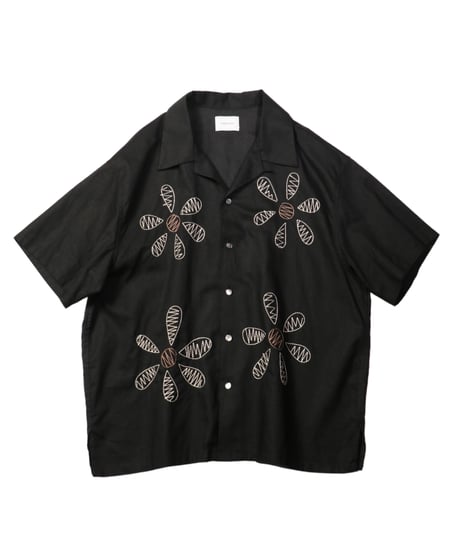 superNova. Aloha shirt - Big flowers embroidery