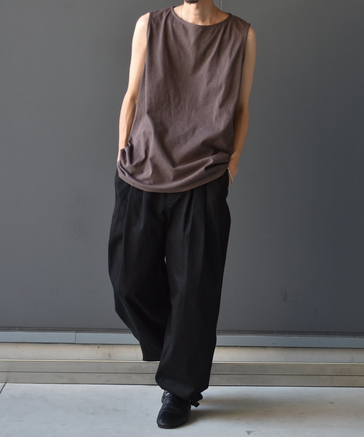 パンツ refomed/KATSURAGI DENIM KNICKERBOCKERS refomed [ KATSURAGI DENIM KNICKERBOCKERS ] KHAKI | ロイド