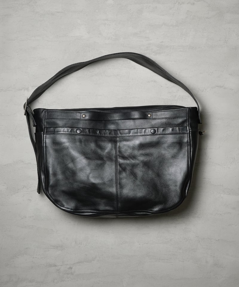 12/27入荷予定】CCU NEW NEWSPAPER BAG M SIZE -COW SK