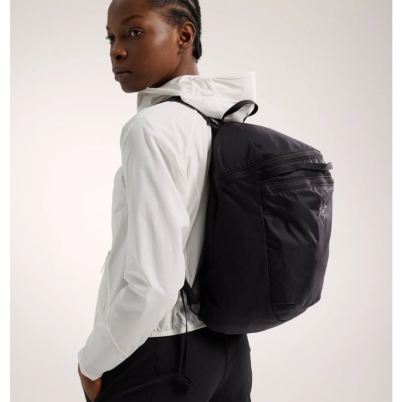 アークテリクス ヒリアド15 黒 Heliad 15L Backpack