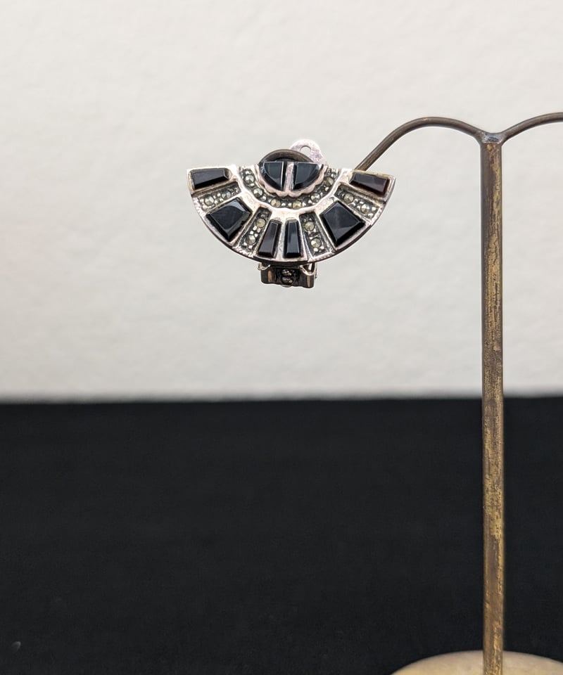 アールデコ様式 扇シルバー×オニキスイヤリング AS236