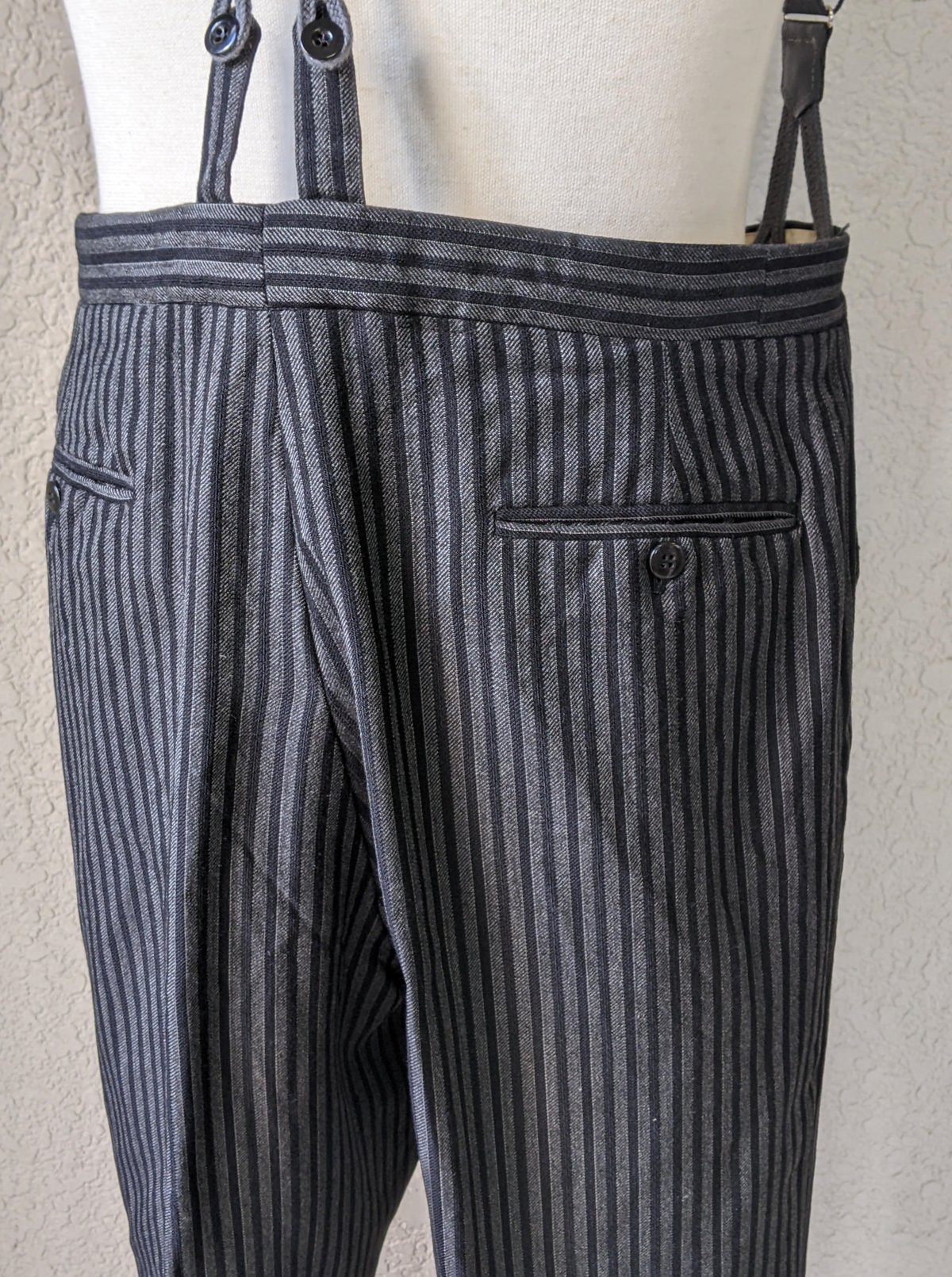 20世紀初頭 フレンチ ストライプ トラウザーズ fit=scale-down,w=1200