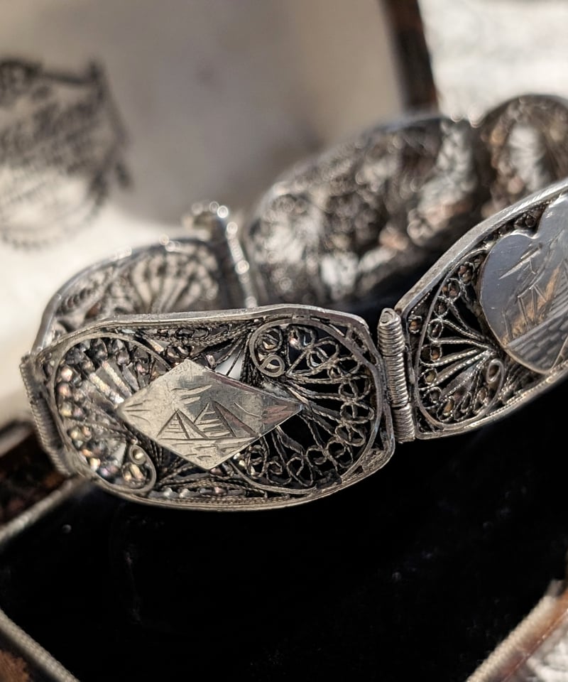 フィリグリーシルバー エジプトモチーフブレスレット(ハート&ダイヤ