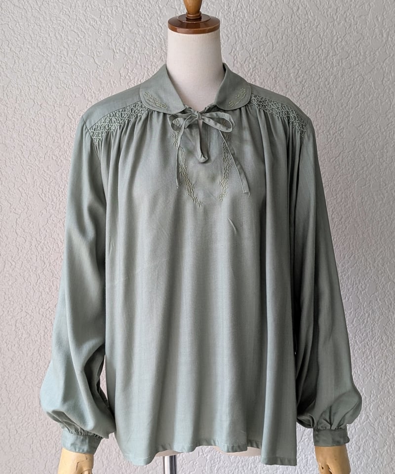 toro vintage購入 ヴィンテージ スモッキング ブラウス uncinq toro vintage購入 ヴィンテージ スモッキング ブラウス hooked