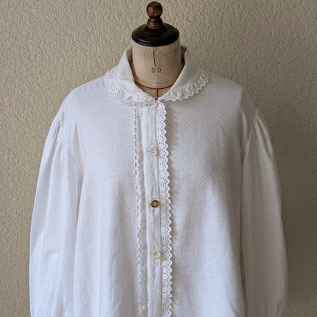 アンティークブラウス | STORES