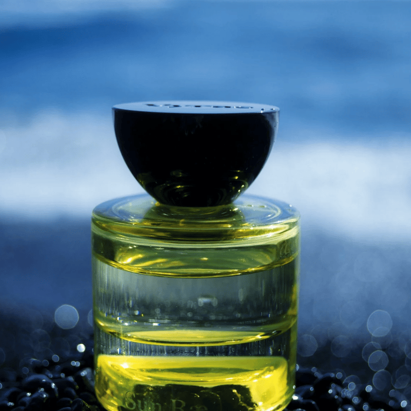 Vyrao Sun Ræ EDP バイラオ サンラエ 香水 三重県 | FILM STORE