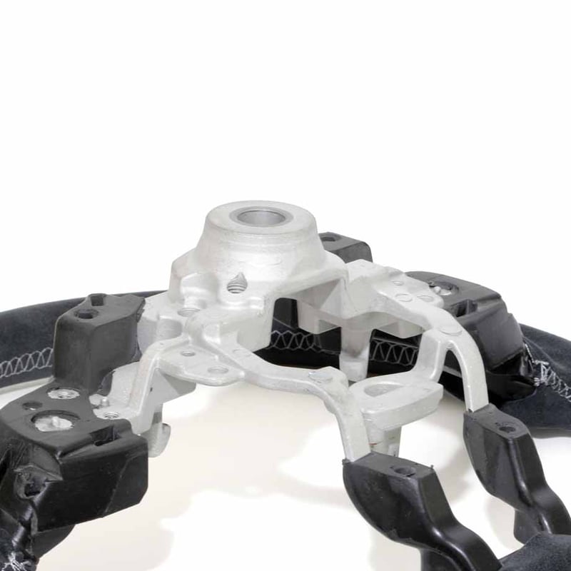 STARK ウルトラ スエード ステアリング（シルバーステッチ） | STARK LLC