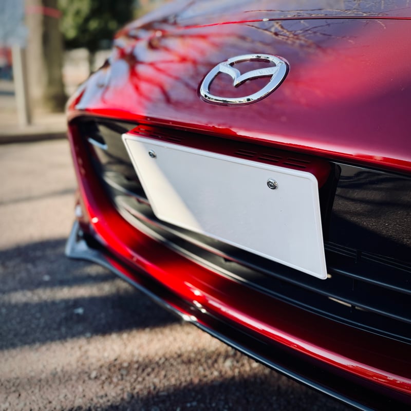 MAZDA　ND ロードスター　左側ナンバープレートオフセットステー MAZDA ND ロードスター ナンバープレート左側オフセットステー