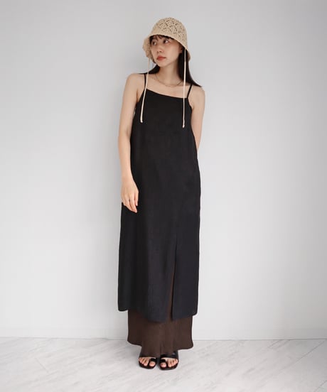 SILKY CRINKLE SLIT DRESS