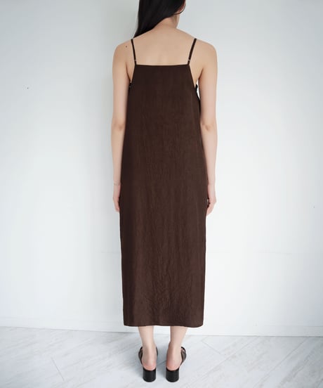 SILKY CRINKLE SLIT DRESS