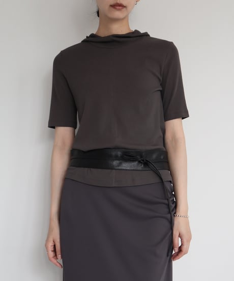 HOODIE CUT TOP