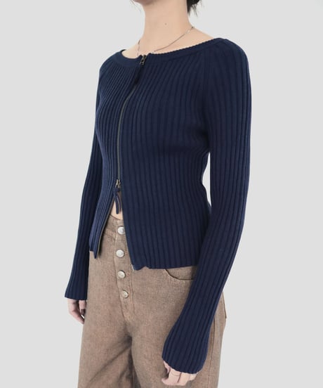 ZIP UP KNIT TOP