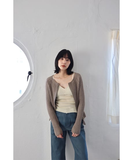 ZIP UP KNIT TOP