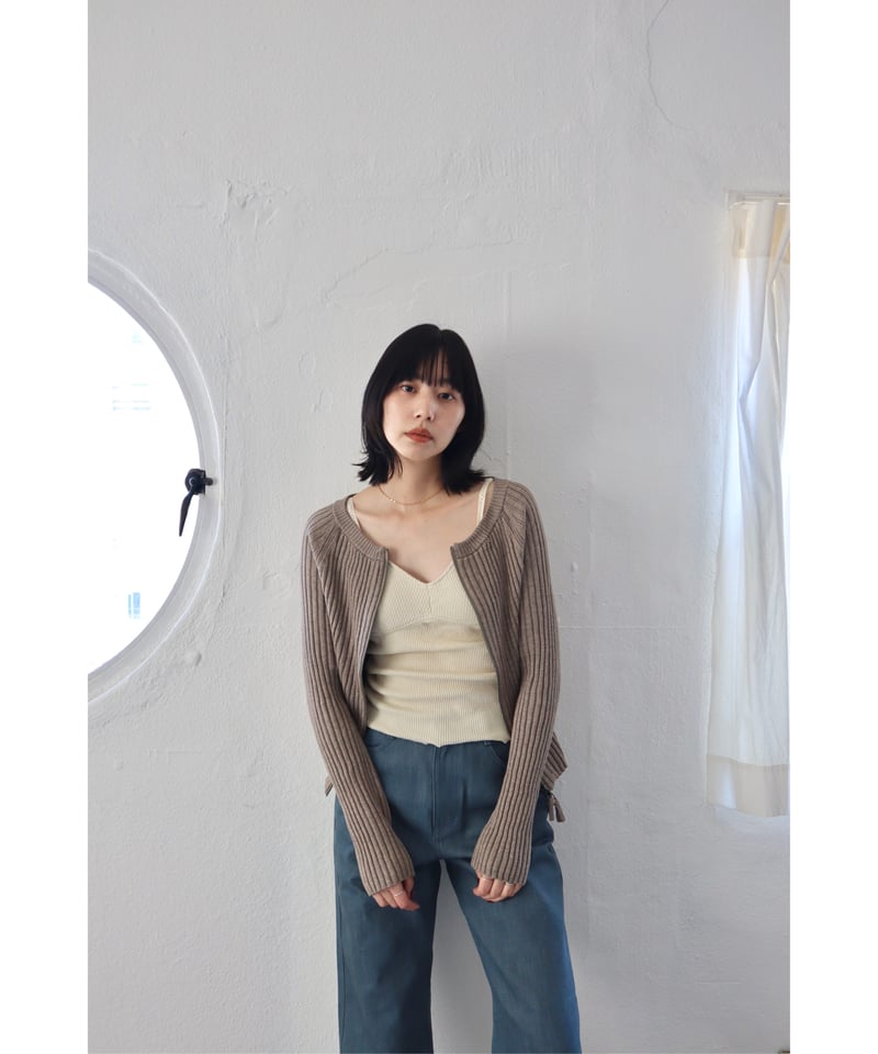 ZIP UP KNIT TOP | CONSISTER