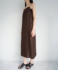 SILKY CRINKLE SLIT DRESS
