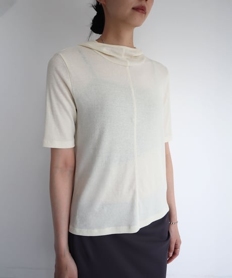 HOODIE CUT TOP