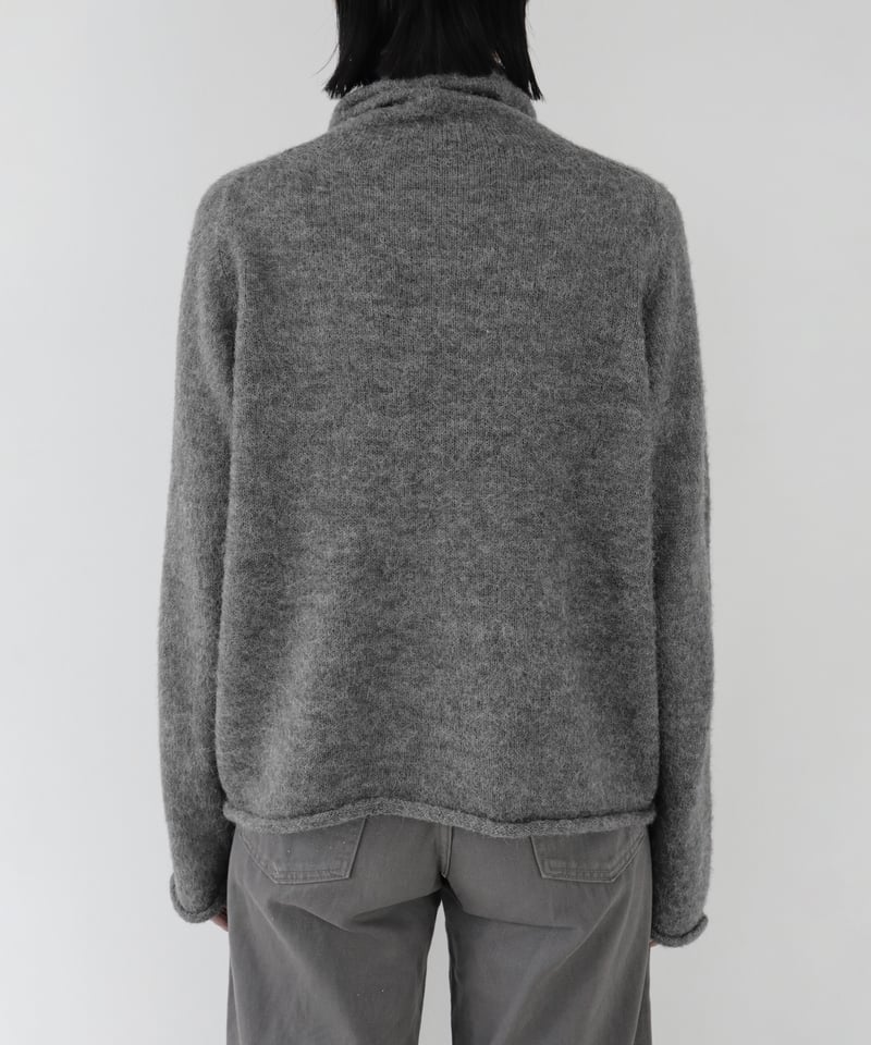 WIDE NECK KNIT TOP | CONSISTER