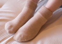 朝までぐっすり眠れるアンゴラソックス