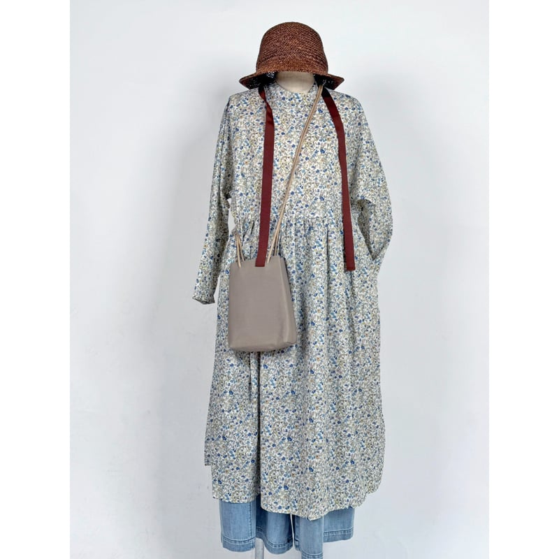 花柄ギャザーワンピース | LUEUF