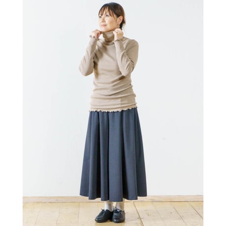 テレコタートルプルオーバー LUEUF