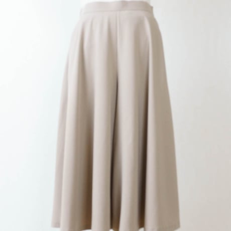 スカートミエパンツ LUEUF