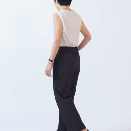 ストレートパンツ LUEUF