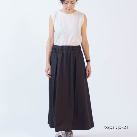 2タックスカート LUEUF