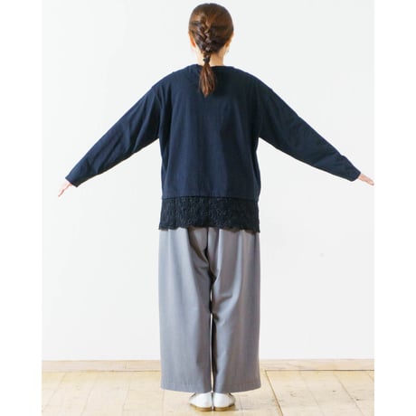 裾シュリンクレースプルオーバー LUEUF