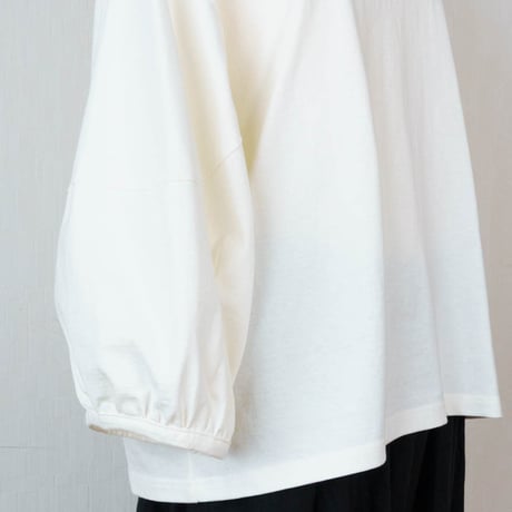 切替スリーブプルオーバー LUEUF